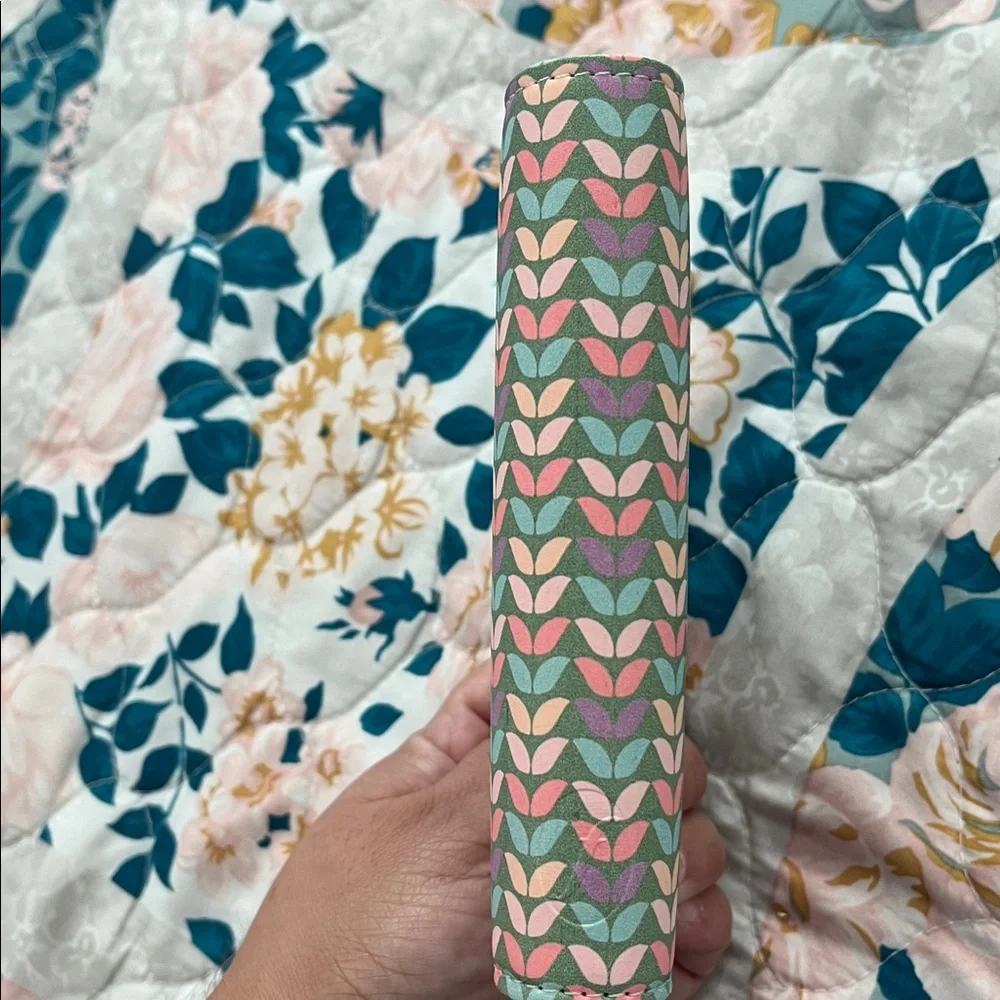 Willow Pink Pocket Organizer